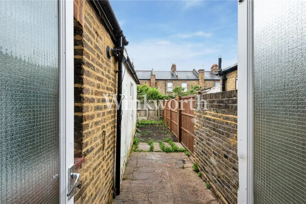 2 bedroom terraced house for rent