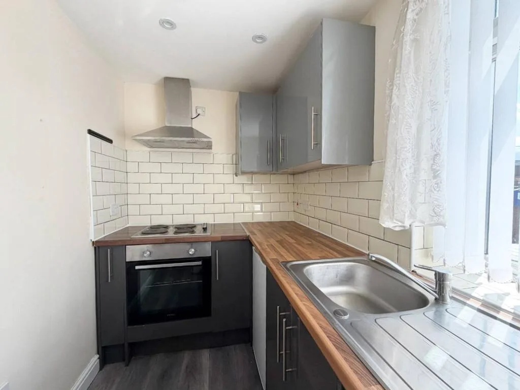 2 bedroom flat for rent