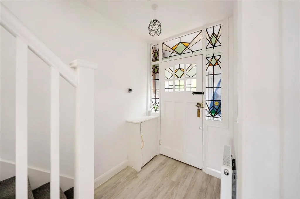 1 bedroom house share for rent