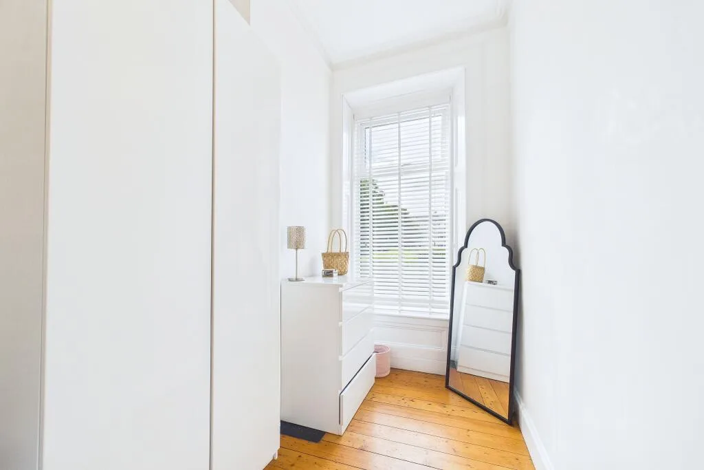 2 bedroom ground floor flat for rent
