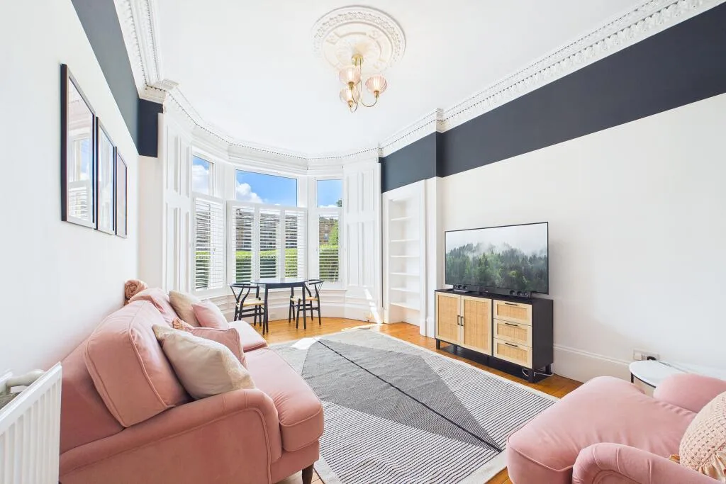 2 bedroom ground floor flat for rent