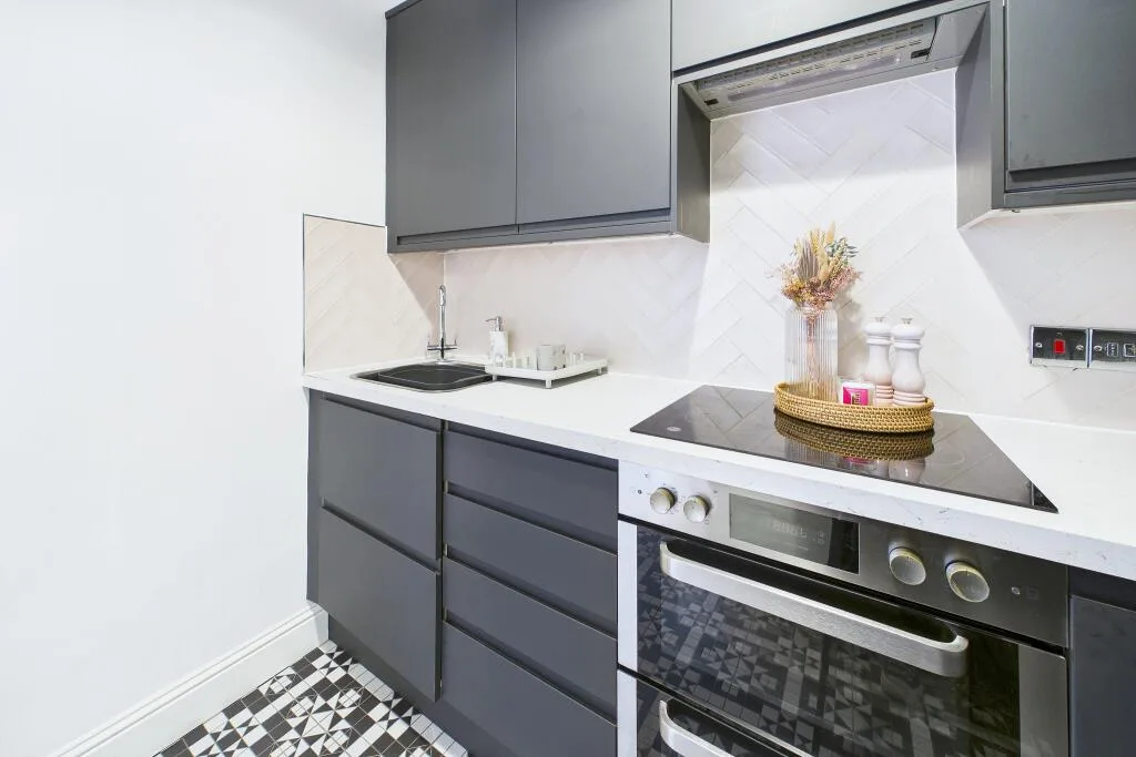 2 bedroom ground floor flat for rent
