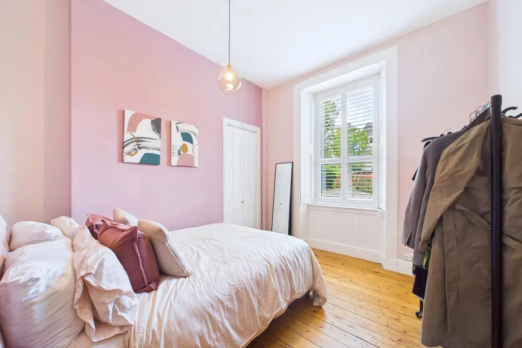 2 bedroom ground floor flat for rent