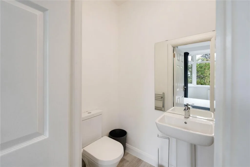 1 bedroom house share for rent