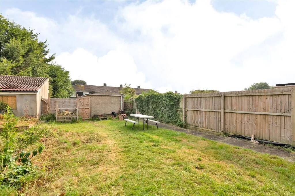 1 bedroom house share for rent