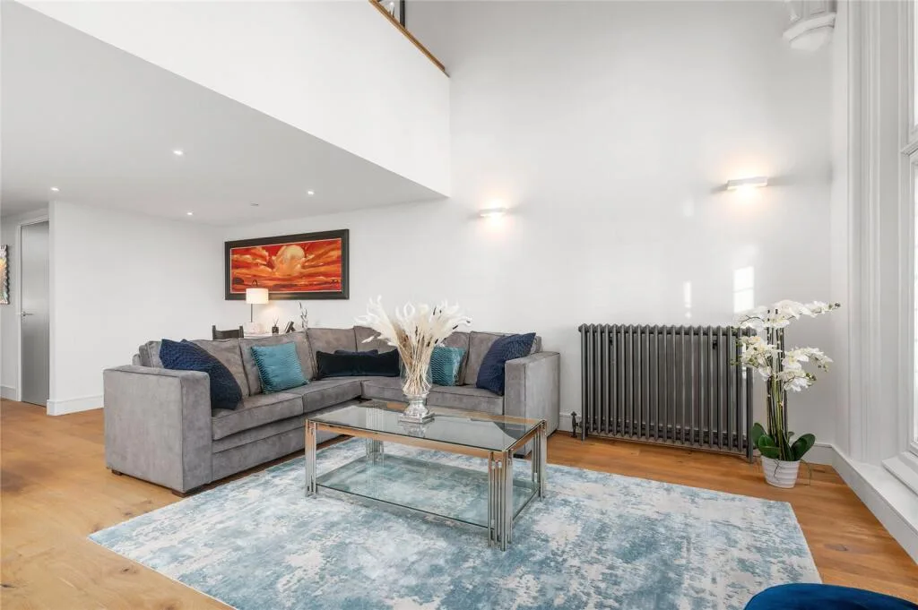 3 bedroom duplex for rent