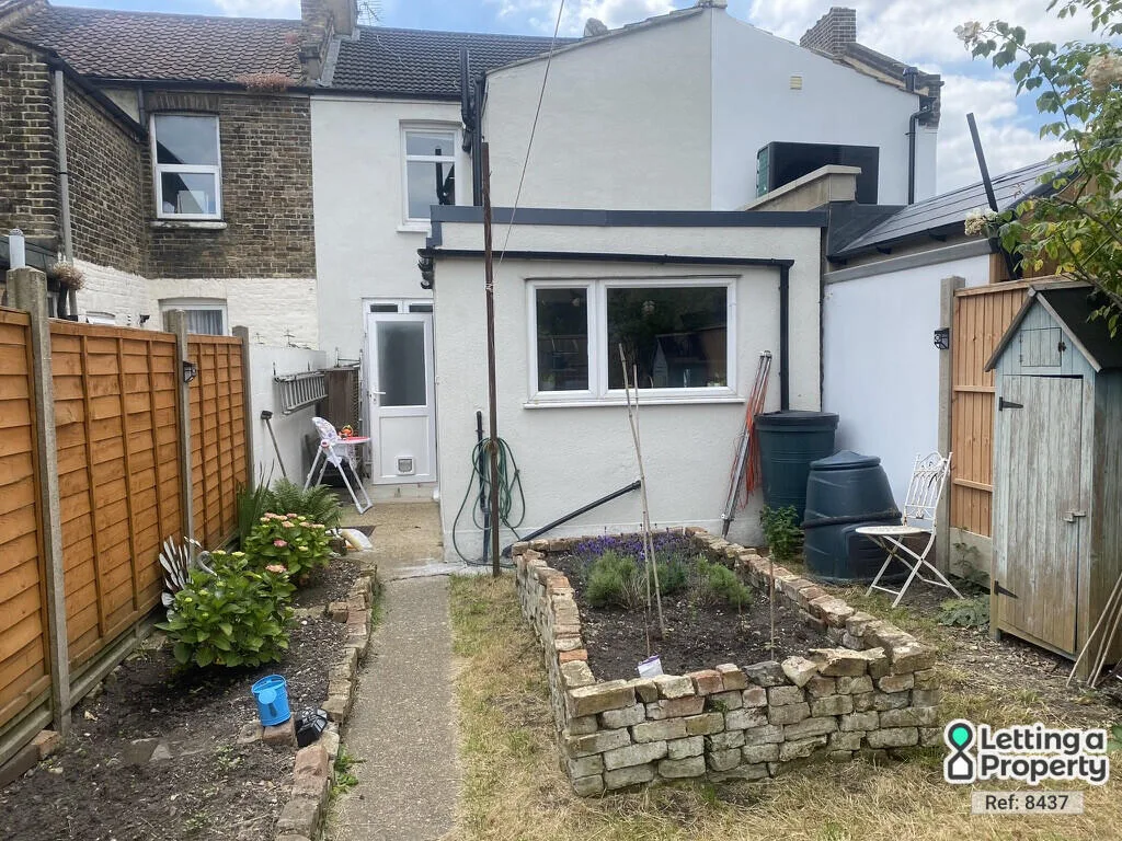 2 bedroom terraced house for rent
