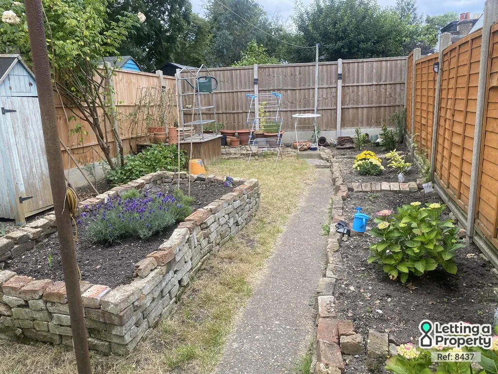 2 bedroom terraced house for rent