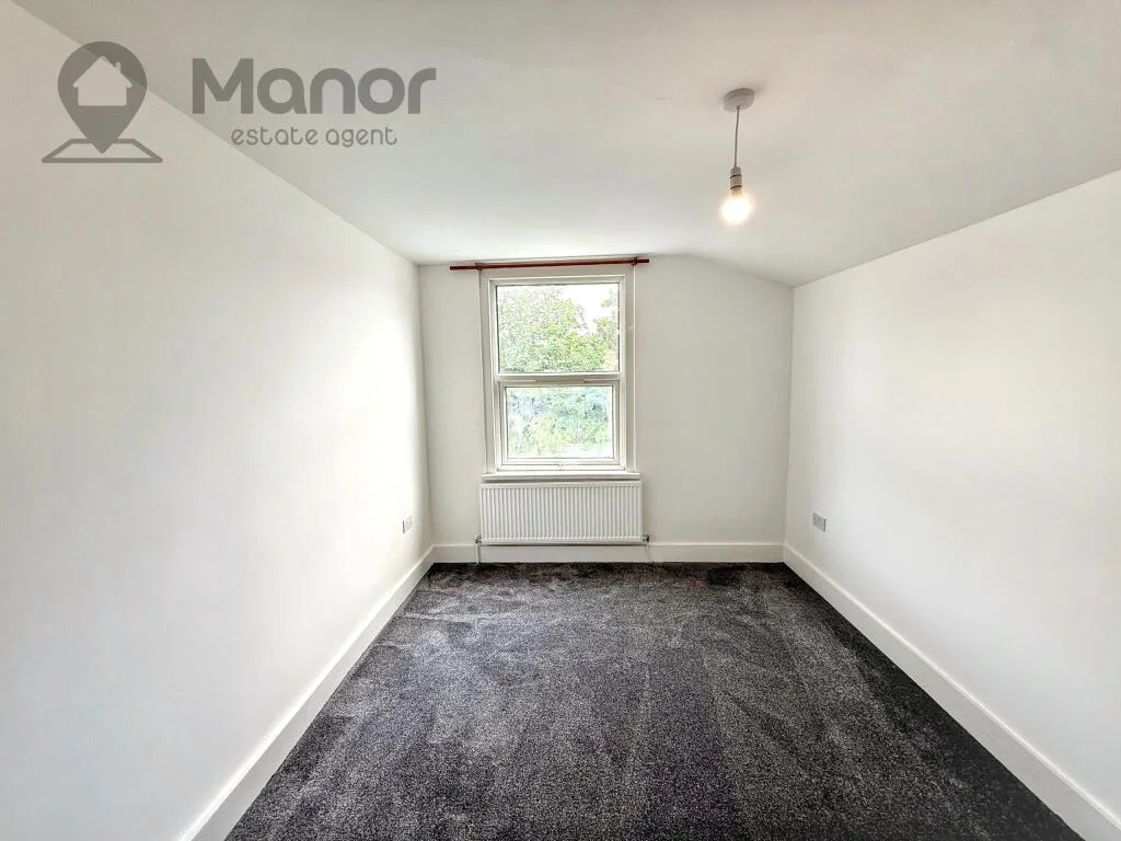 4 bedroom terraced house for rent