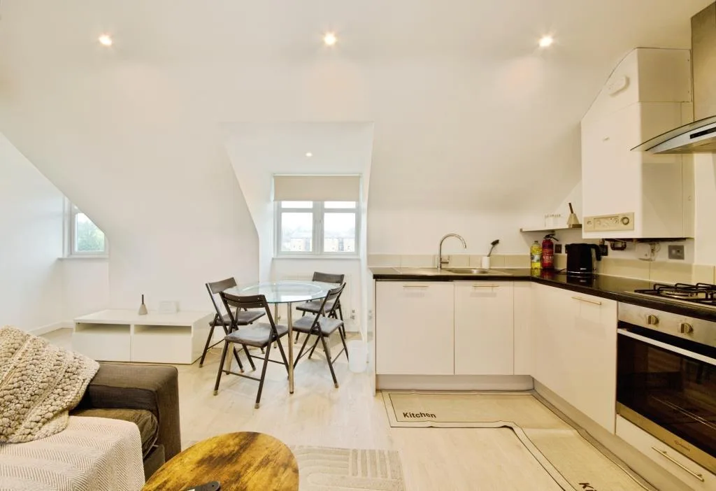 2 bedroom apartment for rent