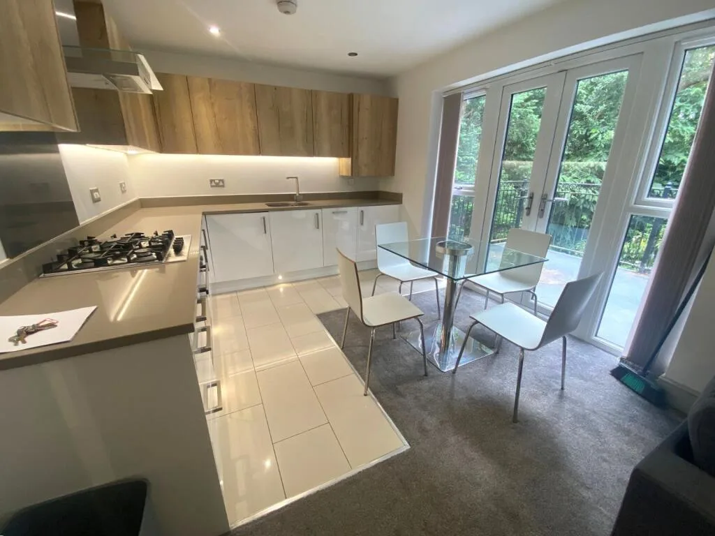 2 bedroom flat for rent