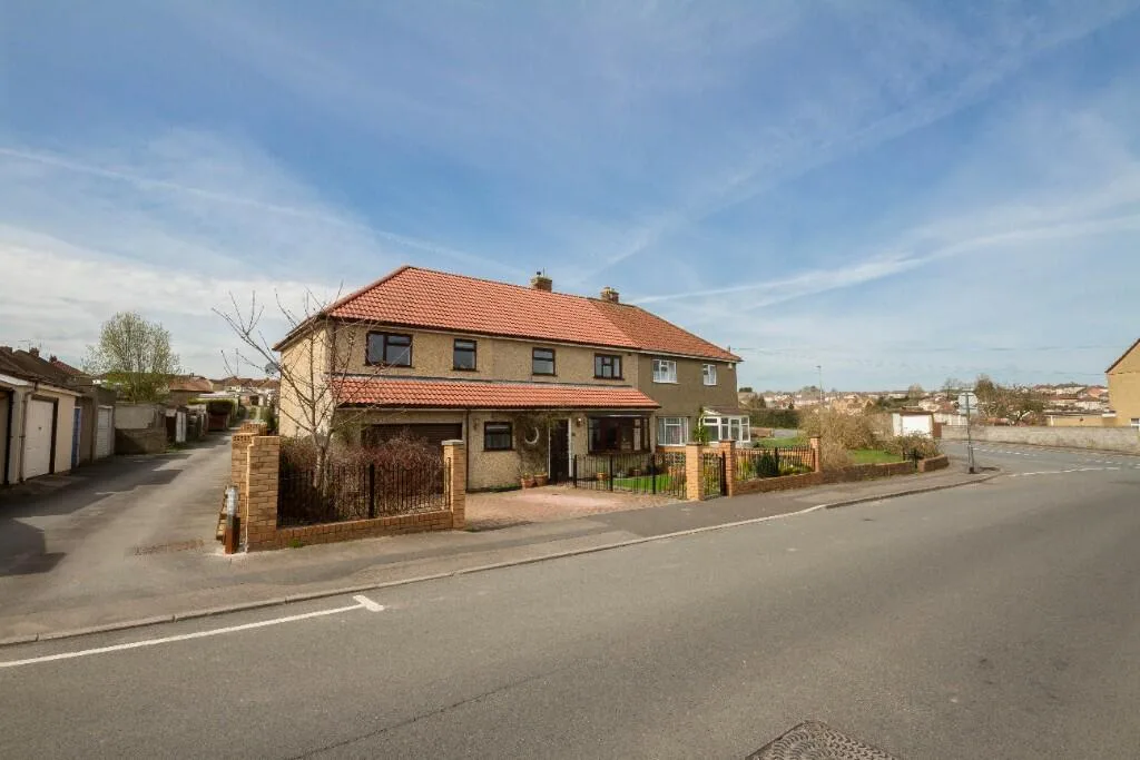1 bedroom house share for rent
