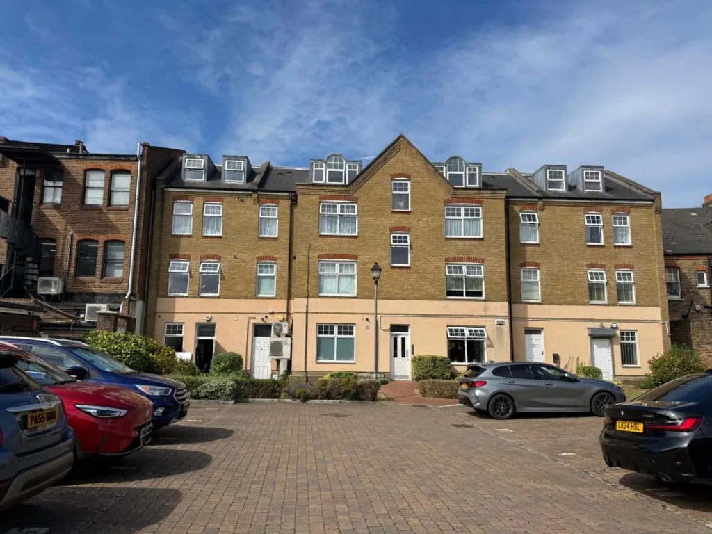 2 bedroom flat for rent