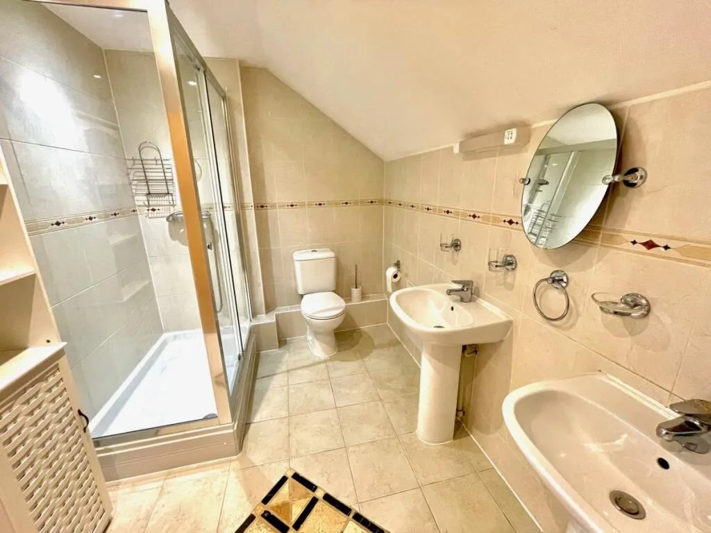 2 bedroom flat for rent
