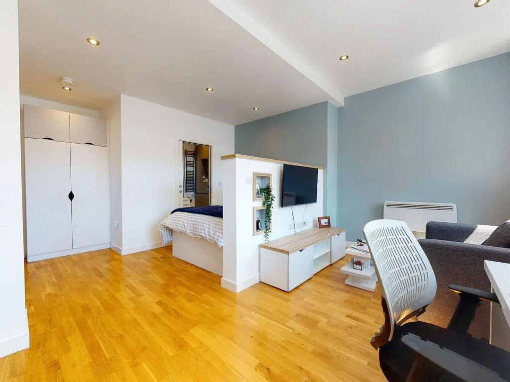 Studio apartment for rent