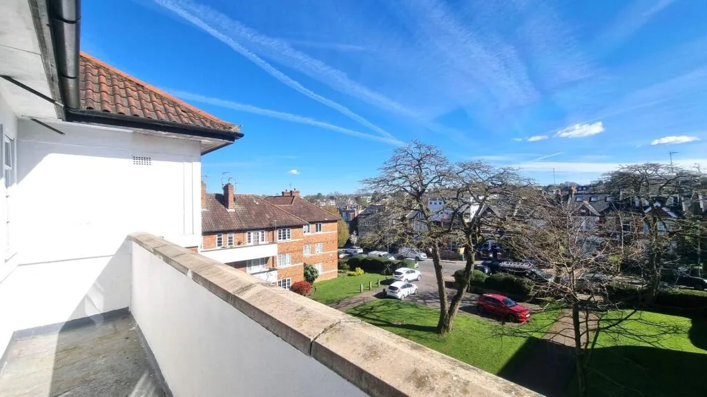 2 bedroom flat for rent