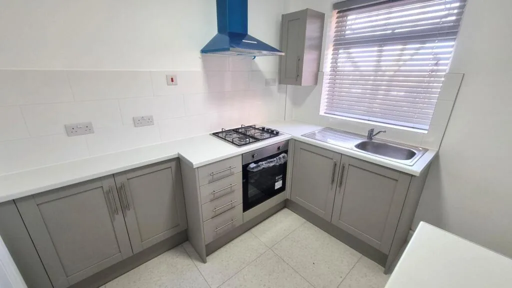 2 bedroom flat for rent