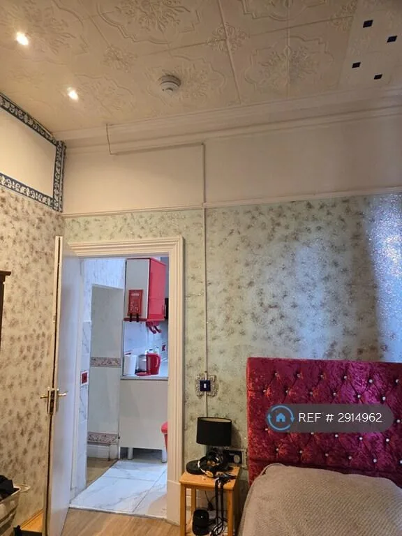 4 bedroom flat for rent