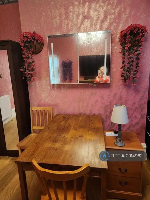 4 bedroom flat for rent