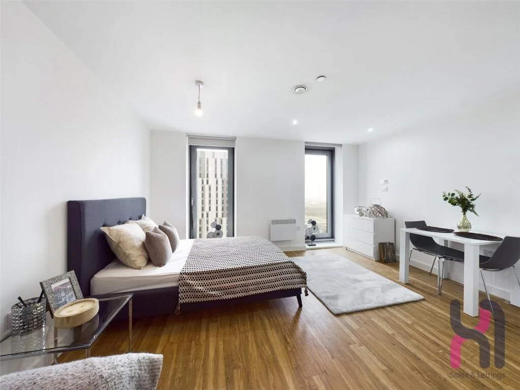 Studio flat for rent