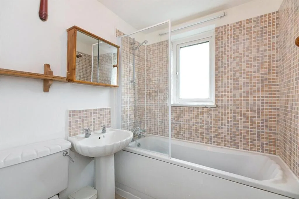 4 bedroom house for rent