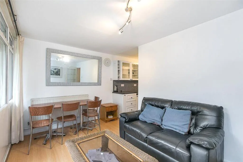 4 bedroom house for rent