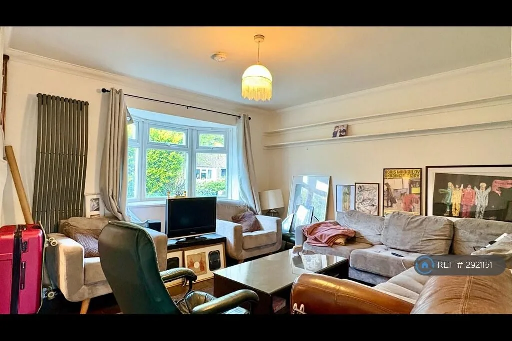 3 bedroom flat for rent