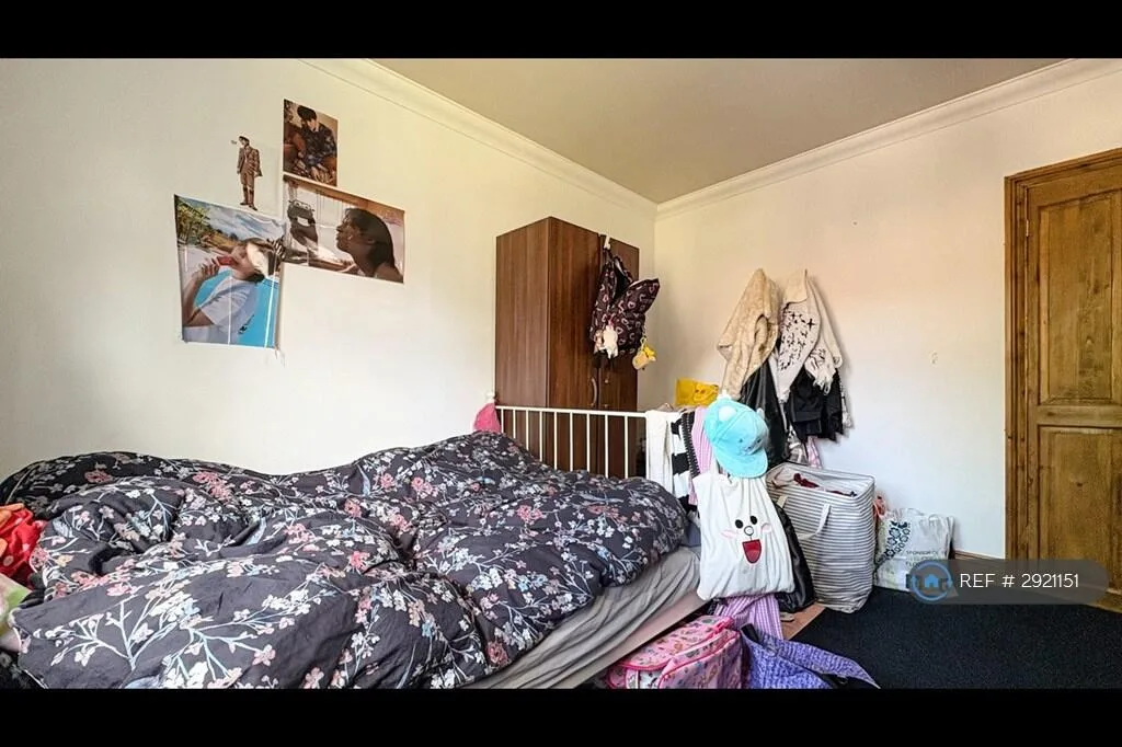 3 bedroom flat for rent