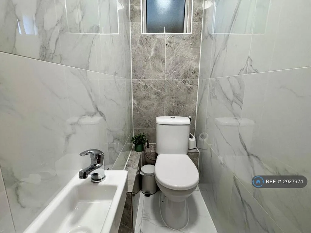 4 bedroom flat for rent