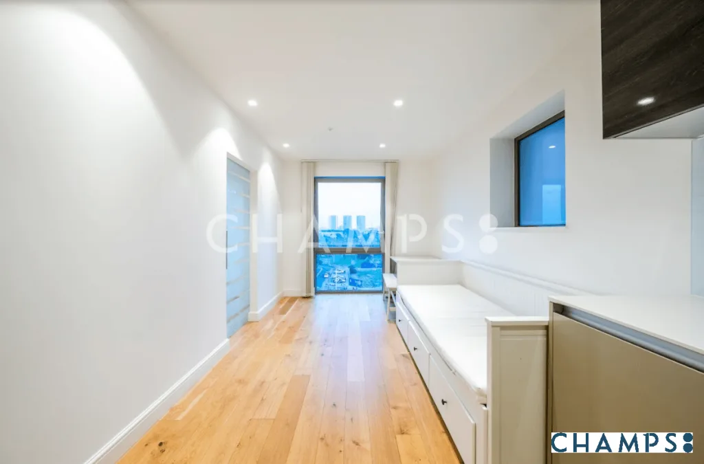 Studio flat for rent