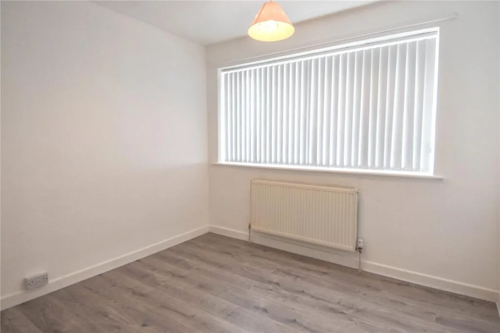 3 bedroom semi-detached house for rent