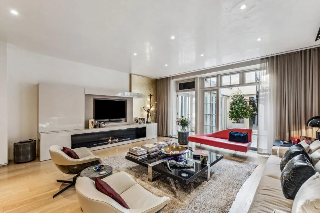 3 bedroom flat for rent