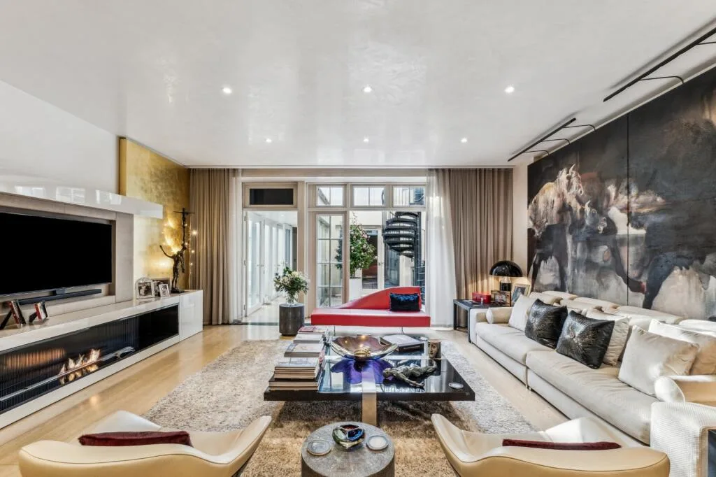 3 bedroom flat for rent