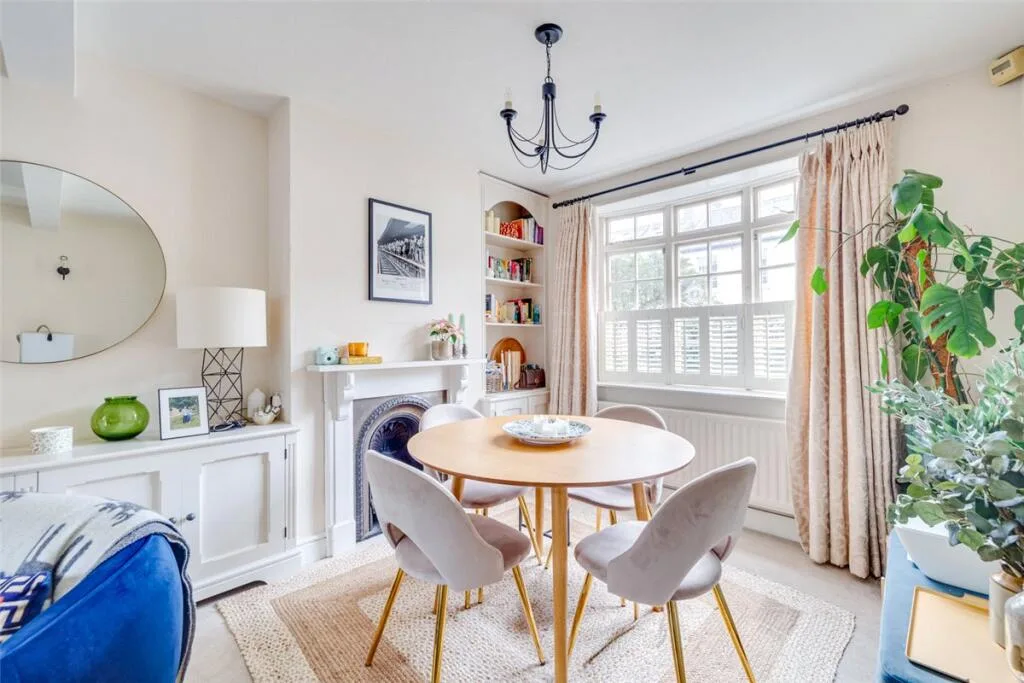 2 bedroom terraced house for rent