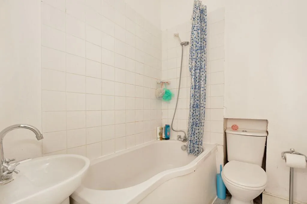 4 bedroom flat for rent