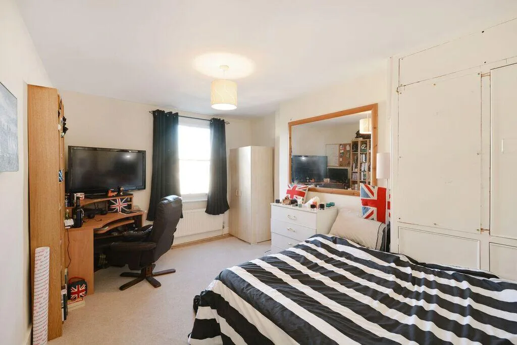 4 bedroom flat for rent