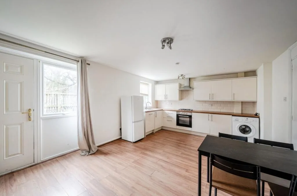 2 bedroom terraced house for rent