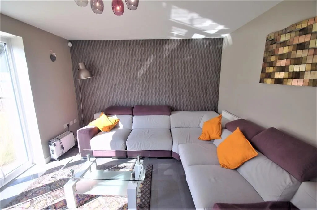 4 bedroom detached house for rent