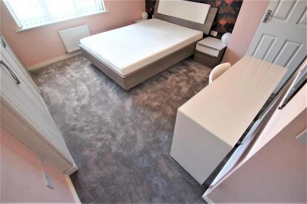 4 bedroom detached house for rent