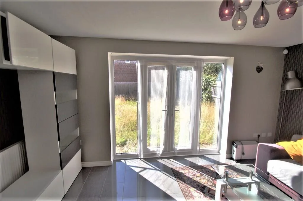 4 bedroom detached house for rent