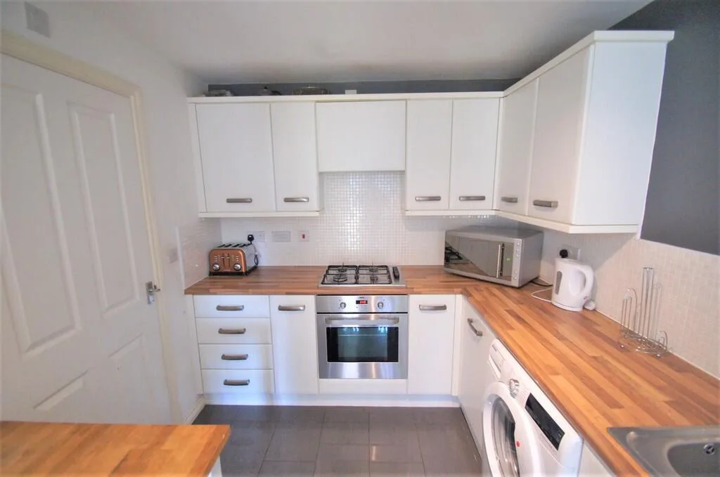 4 bedroom detached house for rent