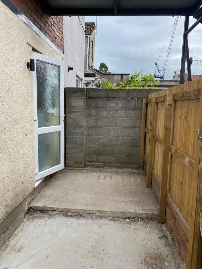 3 bedroom apartment for rent