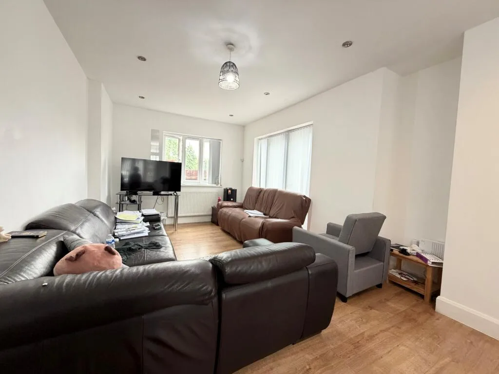 4 bedroom house for rent