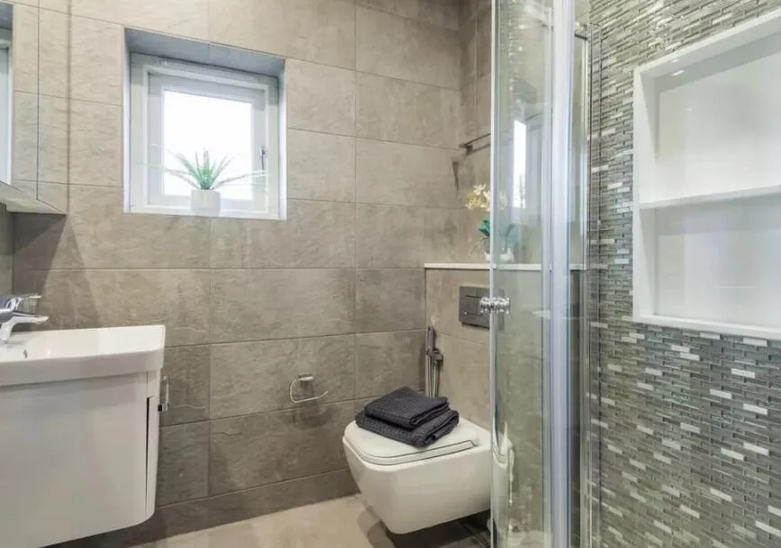 4 bedroom flat for rent