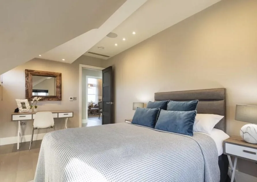 4 bedroom flat for rent