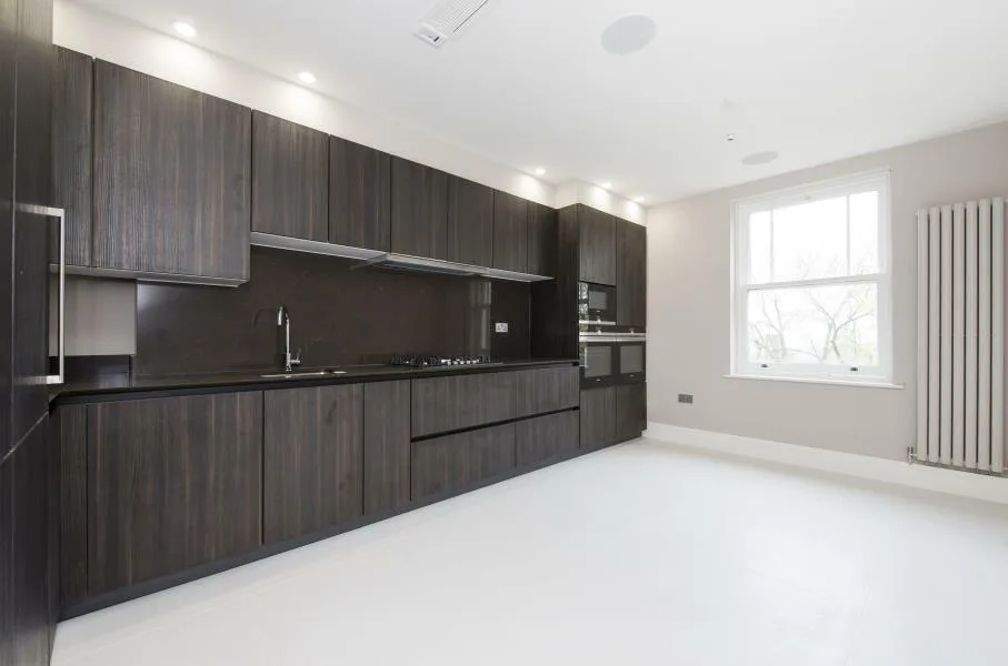 4 bedroom flat for rent