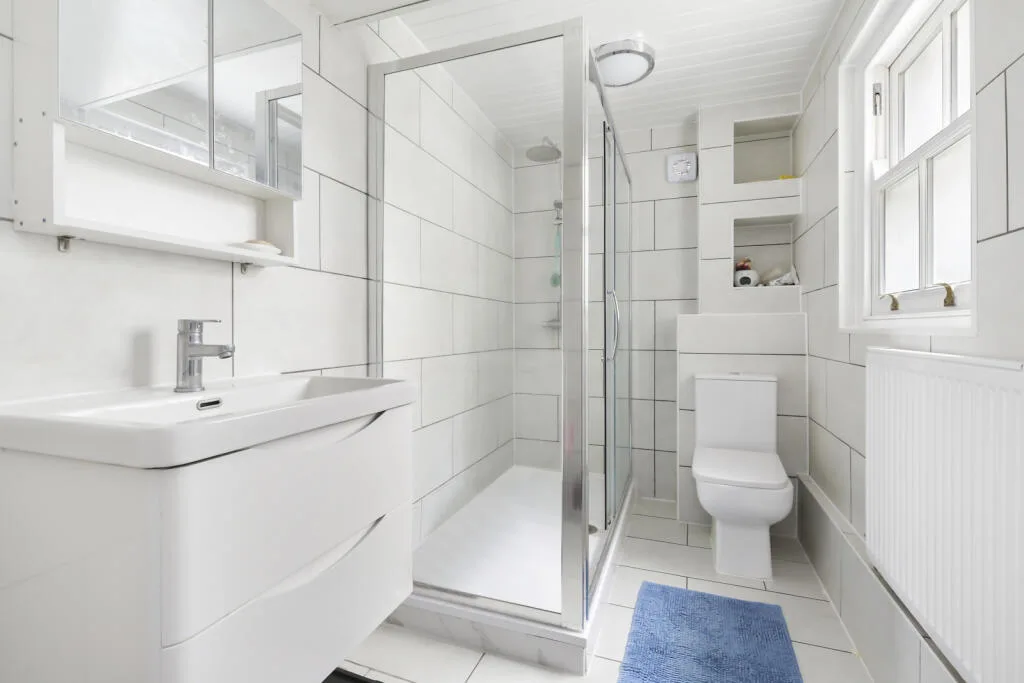 3 bedroom maisonette for rent