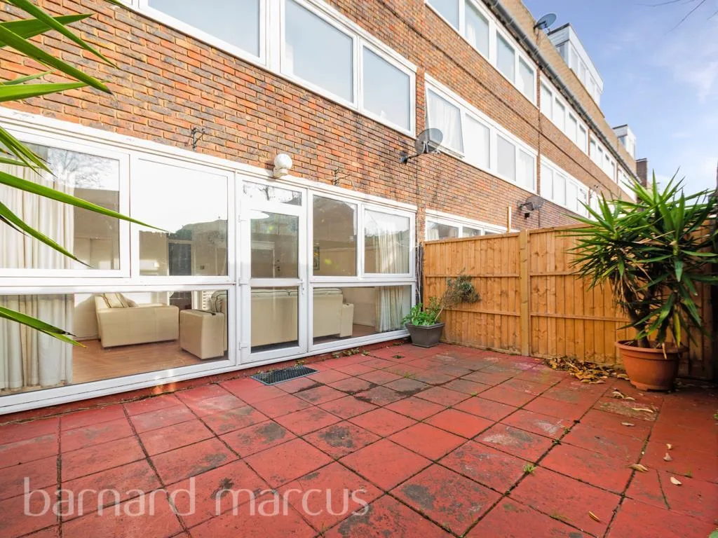 3 bedroom duplex for rent