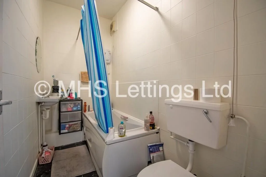 1 bedroom flat share for rent