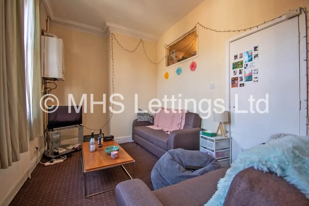 1 bedroom flat share for rent
